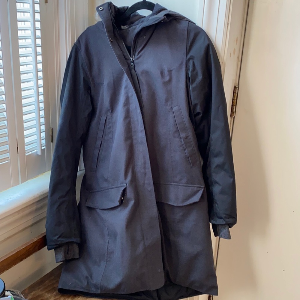 Lululemon women’s winter parka